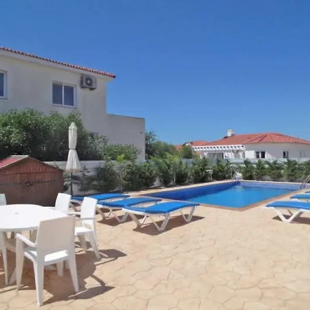 Villa Harsha *